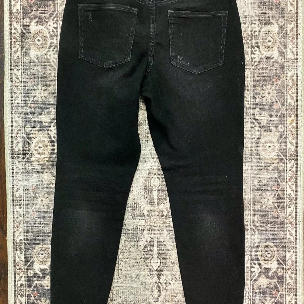 NWOT Maurice’s Women’s Black Stretchy Jeans‎ Size S/M